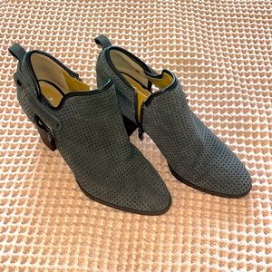 Franco Sarto Size 8.5 Booties